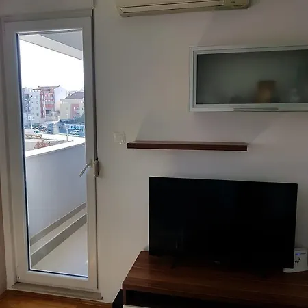 شقة Nikola سبليت